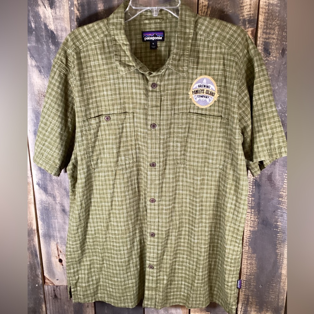 Patagonia green plaid brewery shirt men’s size large